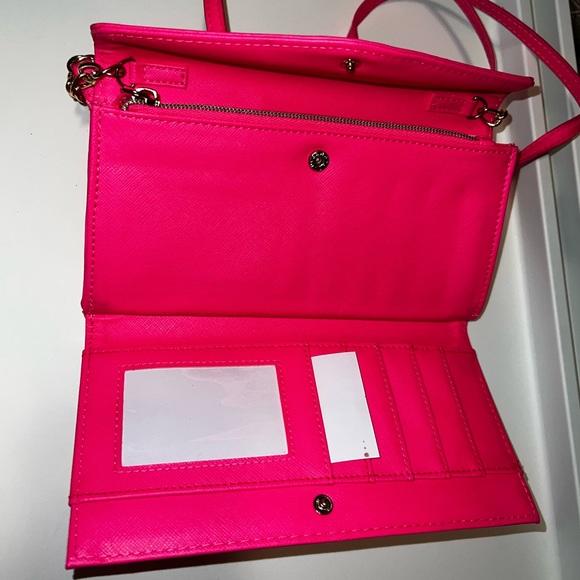 New Victoria’s Secret Wallet, Clutch and Crossbody in One. Never Used. - Picture 2 of 6